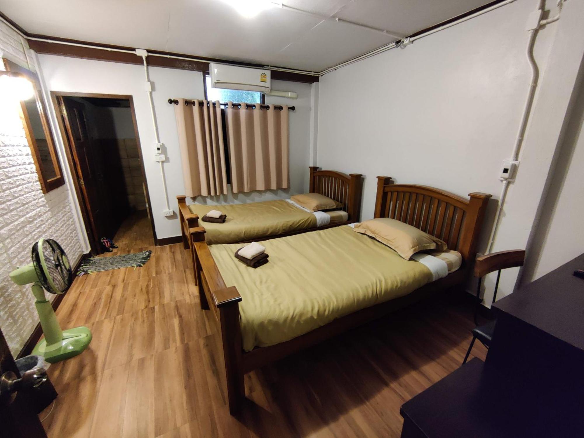 Baan Mai Muang Nan Apartment Luaran gambar