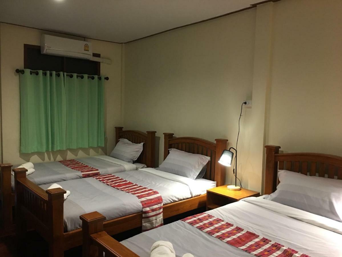 Baan Mai Muang Nan Apartment Luaran gambar